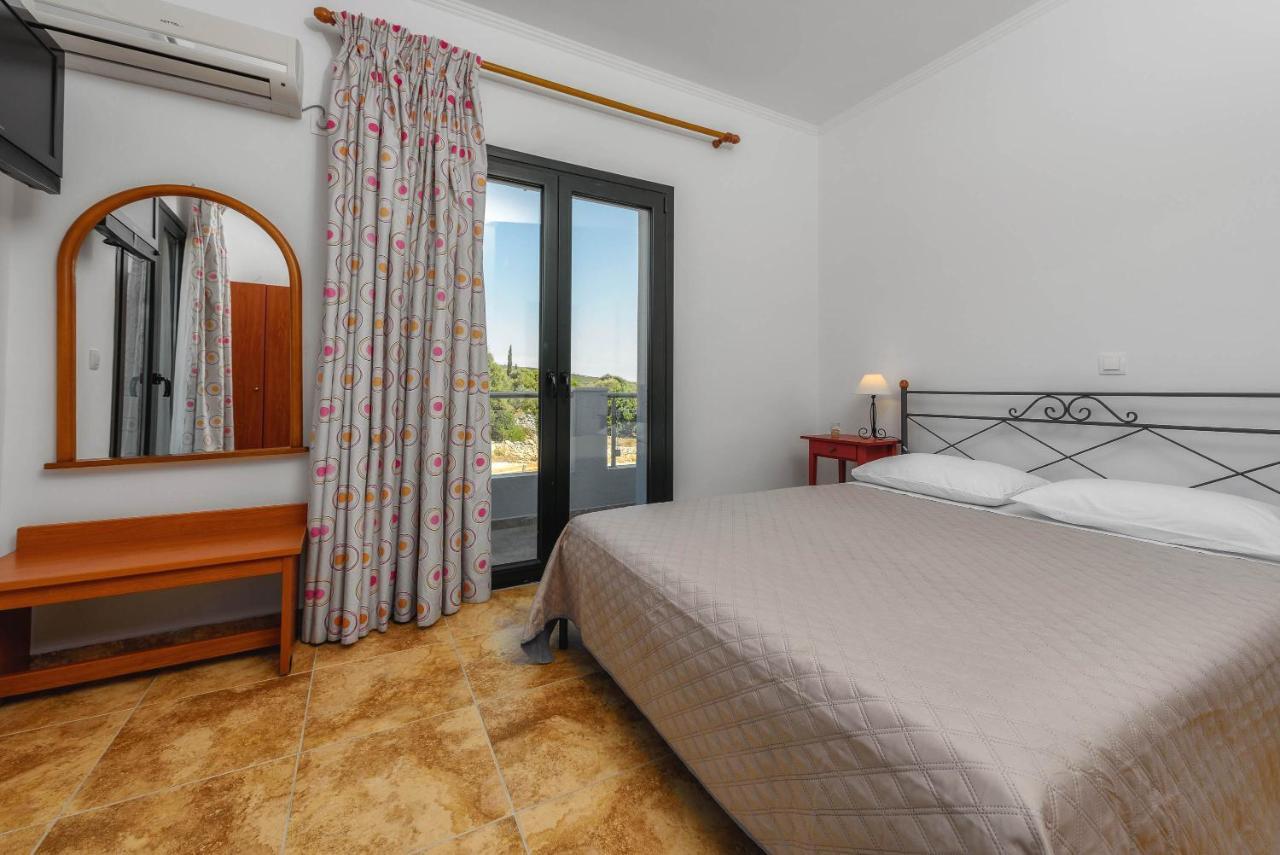 Alonaki Apartments Agios Leon Dış mekan fotoğraf