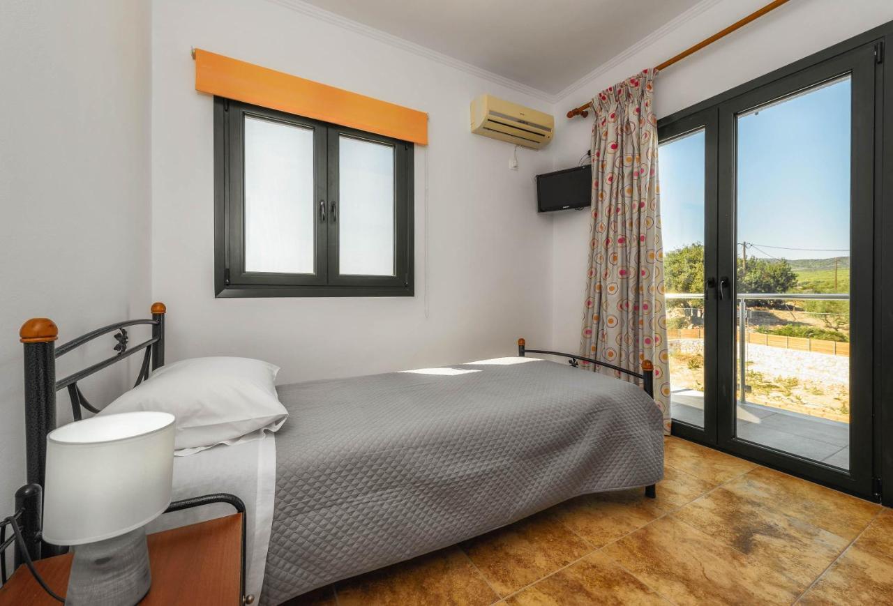 Alonaki Apartments Agios Leon Dış mekan fotoğraf